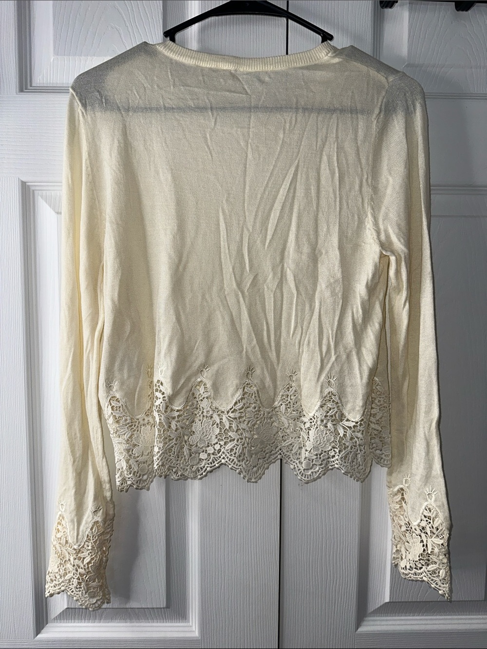 Divided Cream Long-Sleeve Top with Lace Hem - Picture 6 of 6